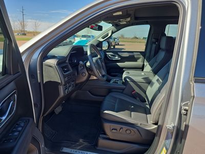 2024 Chevrolet Tahoe — photo 9 view