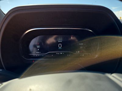 2024 Chevrolet Tahoe — photo 10 view
