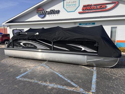 2025 JC TriToon NEPTOON 23TT SPORT - Photo 24