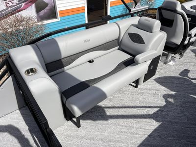 2025 JC TriToon NEPTOON 23TT SPORT - Photo 21