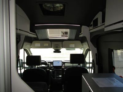 2026 Grand Design LINEAGE SERIES VT - Photo 4