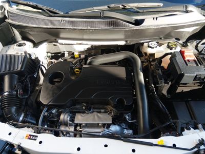 2025 Chevrolet Equinox — photo 9 view