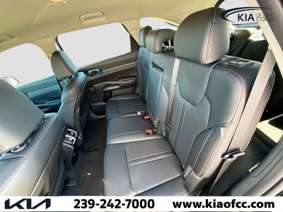 2026 Kia Sorento — photo 20 view