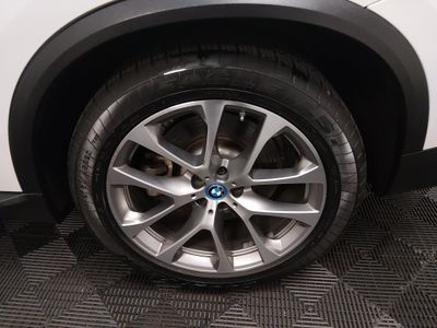 2025 BMW X5 - Photo 10