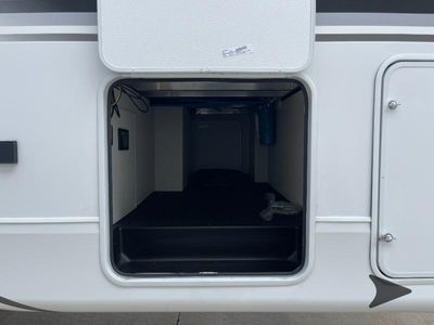 2026 Jayco Eagle HT - Photo 8