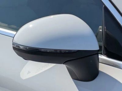 2024 Mercedes-Benz GLC — photo 10 view