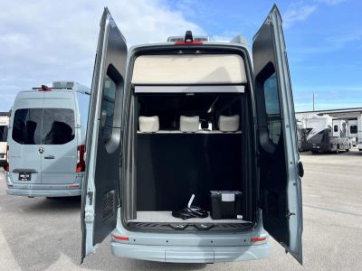 2027 Grech RV STRADA-ION - Photo 2