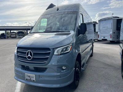 2027 Grech RV STRADA-ION - Photo 32