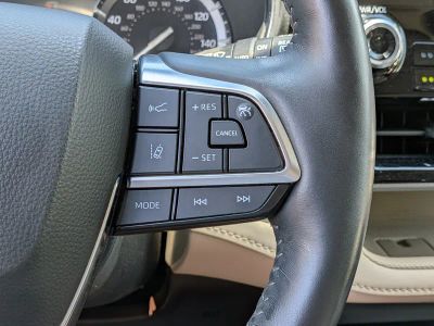 2021 Toyota Highlander — photo 27 view