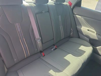 2026 Hyundai Elantra — photo 14 view