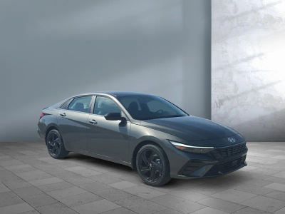 2026 Hyundai Elantra — photo 8 view