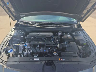 2026 Hyundai Elantra — photo 22 view