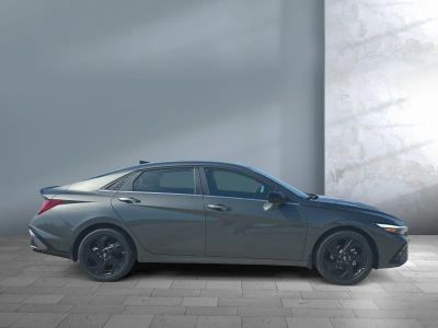 2026 Hyundai Elantra — photo 7 view