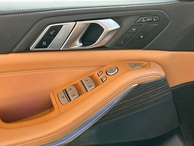 2023 BMW X7 - Photo 18
