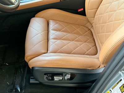 2023 BMW X7 - Photo 19