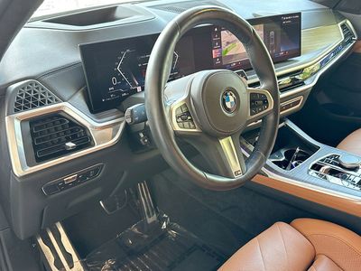 2023 BMW X7 - Photo 9