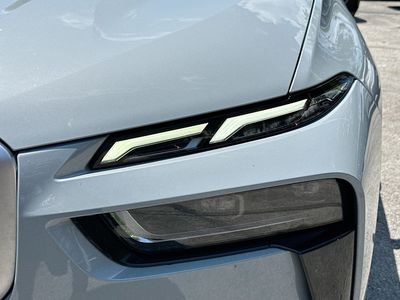 2023 BMW X7 - Photo 32