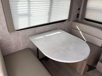 2024 Winnebago Industries Towables Micro Minnie - Photo 10