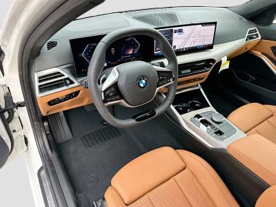 2025 BMW 3 Series — photo 9 view