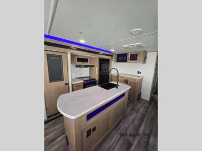 2023 Forest River Cherokee Alpha Wolf - Photo 7