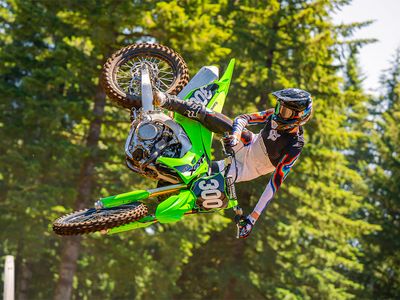 2026 Kawasaki KX 250 - Photo 10