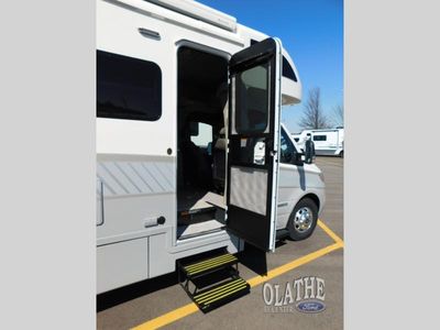 2027 Winnebago VIEW - Photo 3