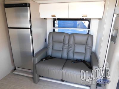 2027 Winnebago VIEW - Photo 4
