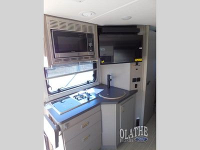 2027 Winnebago VIEW - Photo 6