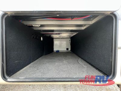 2018 Keystone RV Montana - Photo 6