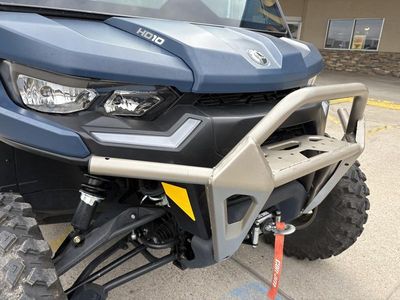 2025 Can-Am Defender MAX Limited HD10 — interior view