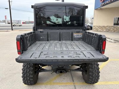 2025 Can-Am Defender MAX Limited HD10 — photo 9 view