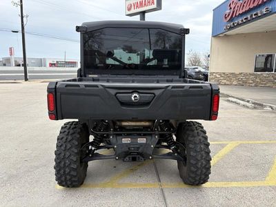 2025 Can-Am Defender MAX Limited HD10 — photo 8 view