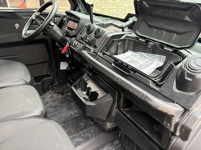 2025 Can-Am Defender MAX Limited HD10 — photo 19 view