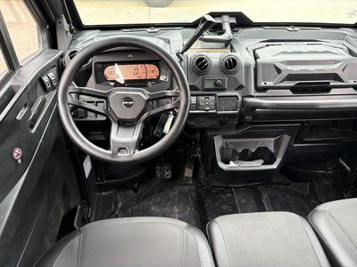 2025 Can-Am Defender MAX Limited HD10 — photo 22 view