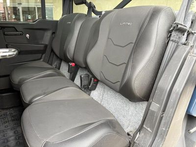 2025 Can-Am Defender MAX Limited HD10 — photo 17 view