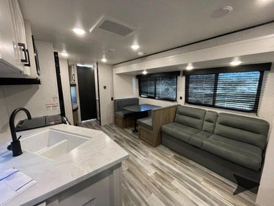 2025 Jayco Jay Flight SLX - Photo 13