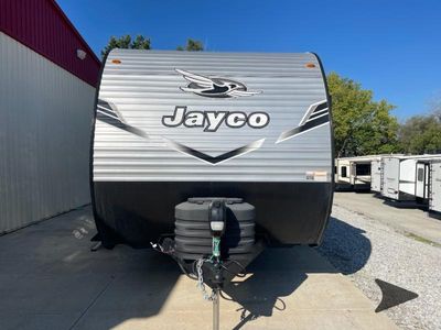 2025 Jayco Jay Flight SLX - Photo 3