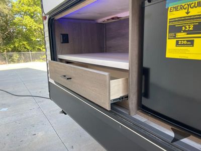 2025 Jayco Jay Flight SLX - Photo 9