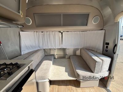 2026 Airstream Caravel - Photo 6