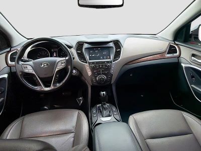 2018 Hyundai Santa Fe — photo 17 view