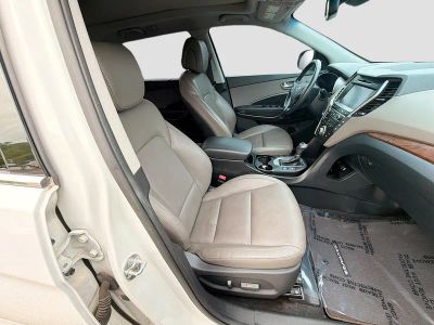 2018 Hyundai Santa Fe — photo 16 view