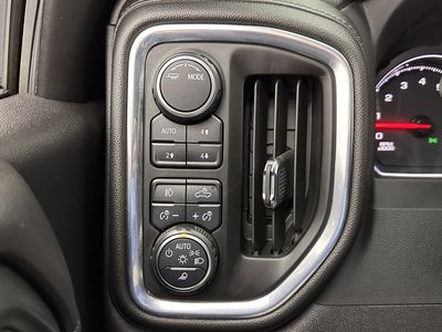 2022 Chevrolet Silverado 1500 LTD - Photo 19
