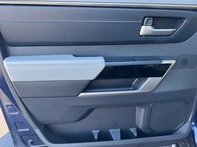 2022 Toyota Tundra 4WD - Photo 12