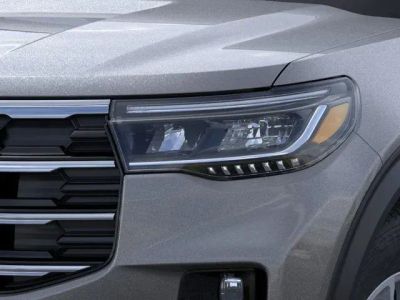 2026 Ford Explorer — photo 18 view