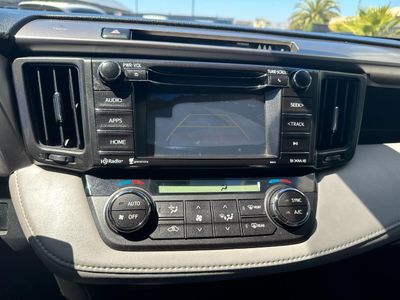 2017 Toyota RAV4 - Photo 20