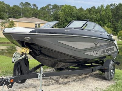 2024 Scarab SBI195 — side profile view