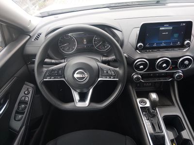 2024 Nissan Sentra — photo 17 view