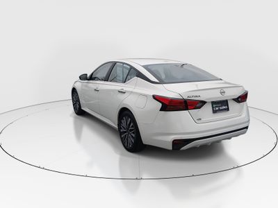 2025 Nissan Altima - Photo 5