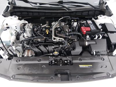2025 Nissan Altima - Photo 9