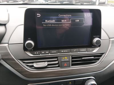 2025 Nissan Altima - Photo 22